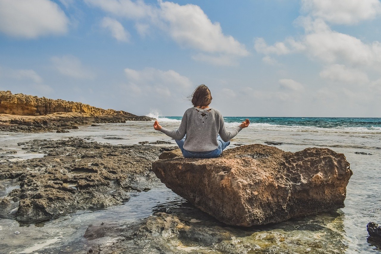 Mindfulness Exercises for Groups - How to Practice with Family