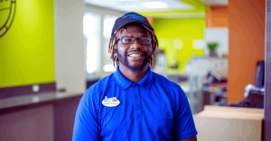 Work at Amigo: Find Out How to Apply for Positions